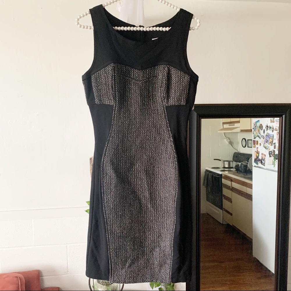 NWT Yoana Baraschi Morph Black Herringbone Sheath Dress - Picture 2 of 12